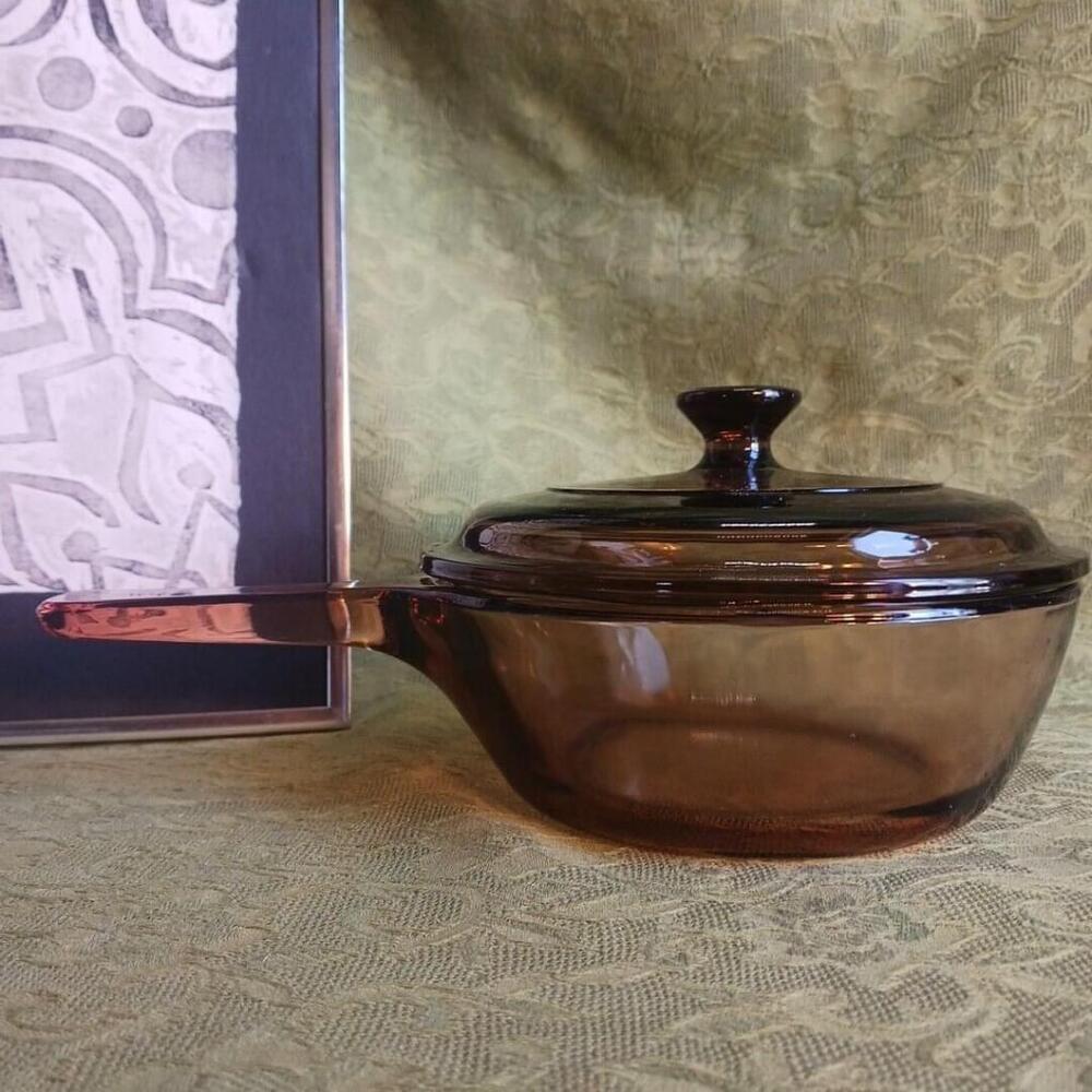 Pyrex Amber Glass Saucepan with Lid
